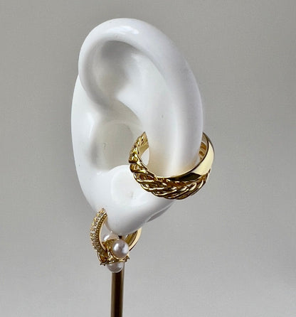 Pearly Hoop Earrings