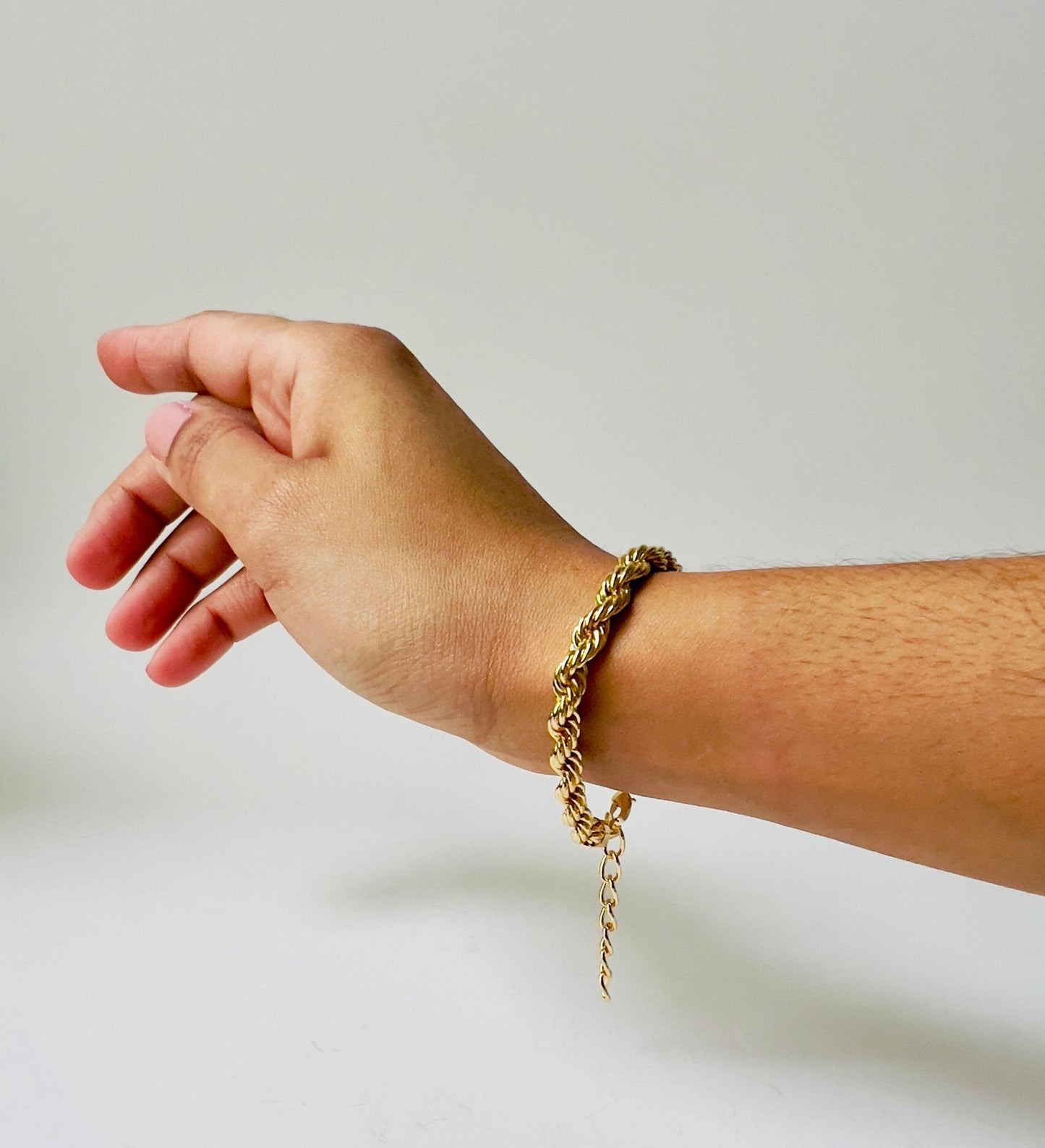 rope chain bracelet in gold for women