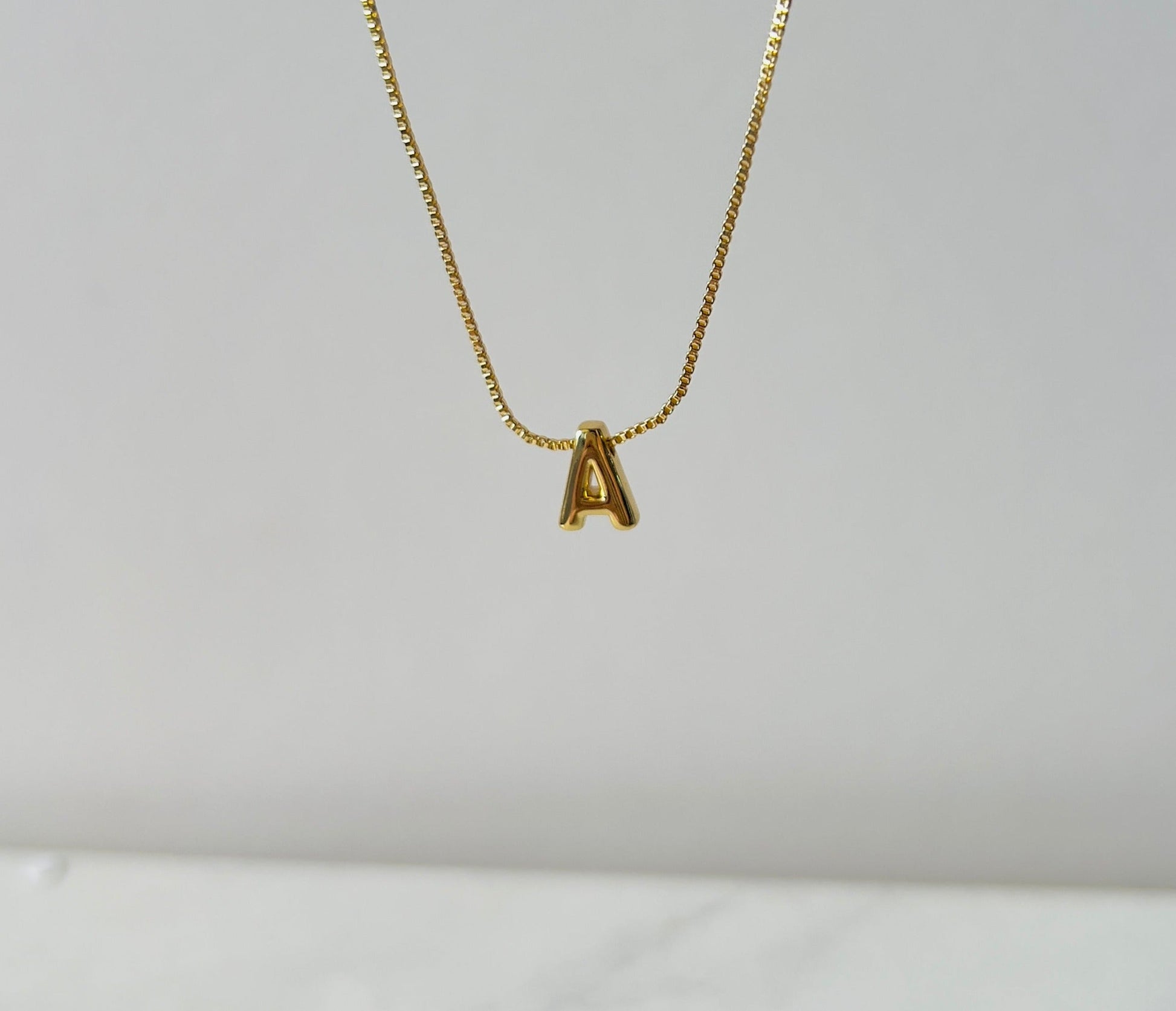 Letter A for personalized necklace in gold for women valentine's gift