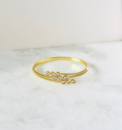 Cisne Bangle