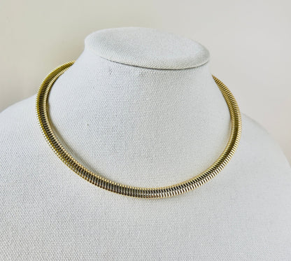 Manilla Choker