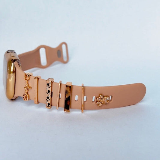 Stylish iWatch charms with dazzling rhinestones, designed for durability and elegance. Perfect for personalizing your Apple Watch and great as a personalized gift.